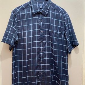 Men’s Blue Plaid Button Down Shirt